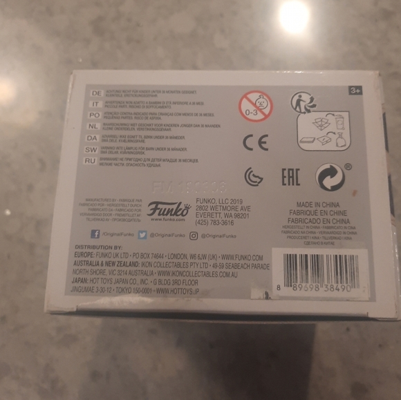 Funko Pop! Movies Men in Black International - Agent H #738, 2019 "NEW" - Picture 5 of 7